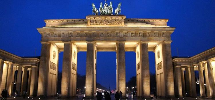 Slavná berlínská Braniborská brána