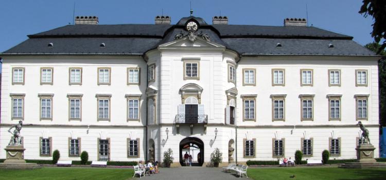 Vizovický zámek má bohaté interiéry